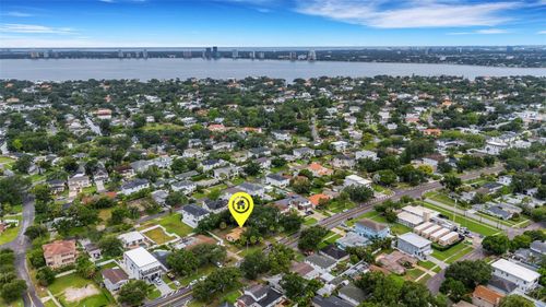 620 E Davis Blvd, Tampa, FL, 33606-3922 | Card Image