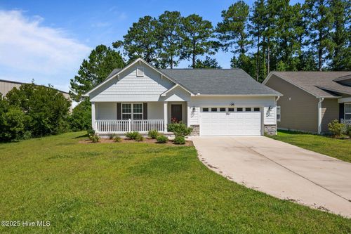121 Grantham Pl, New Bern, NC, 28560-6846 | Card Image