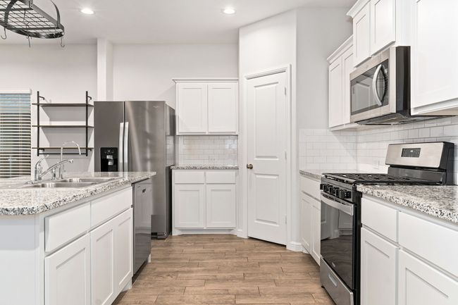 177 Driftoak Dr, House other with 4 bedrooms, 2 bathrooms and null parking in Boyd TX | Image 5
