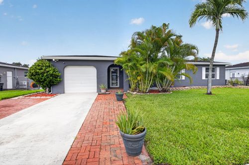 4599 Betelnut St, Boca Raton, FL, 33428-4129 | Card Image