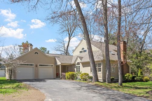 21-21 Peninsula Dr, Stratham, NH, 03885-2300 | Card Image