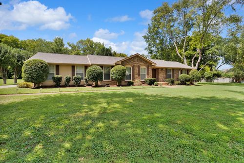 1407 Bowman Ln, Brentwood, TN, 37027-6922 | Card Image