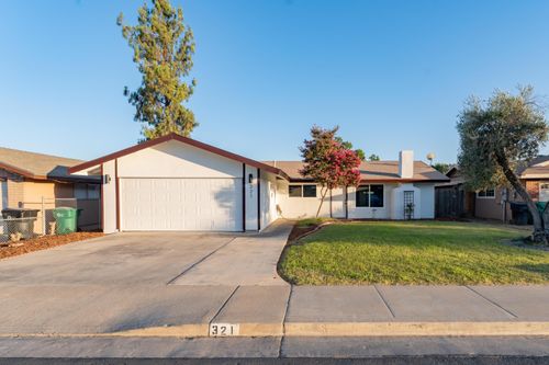 321 Olivewood Cir, Porterville, CA, 93257-1749 | Card Image