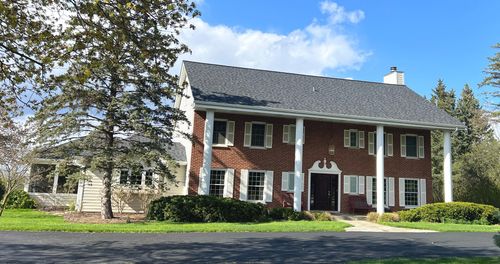 1900 Hickory Knoll Dr, Deerfield, IL, 60015-2051 | Card Image