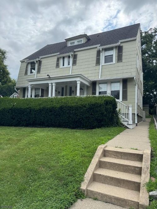 52 Riggs Pl, South Orange, NJ, 07079-2214 | Card Image