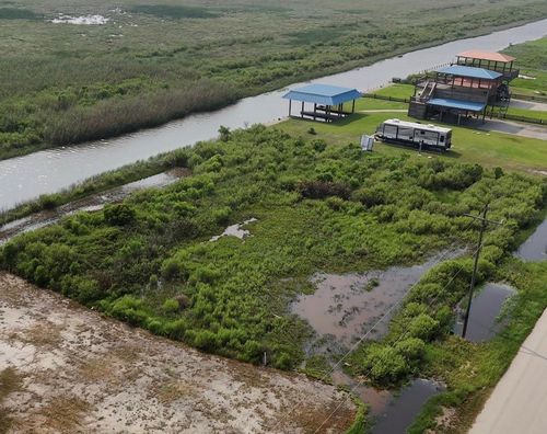 1255 Van Zant, Gilchrist, TX, 77617 | Card Image