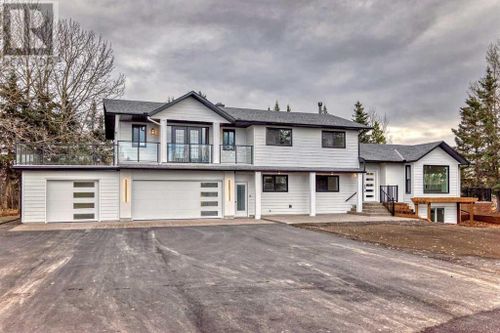 32178 Township Road 243a, Calgary, AB, T3Z2M7 | Card Image