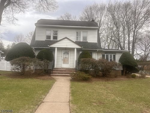 120 Pompton Ave, Pompton Lakes, NJ, 07442-1812 | Card Image