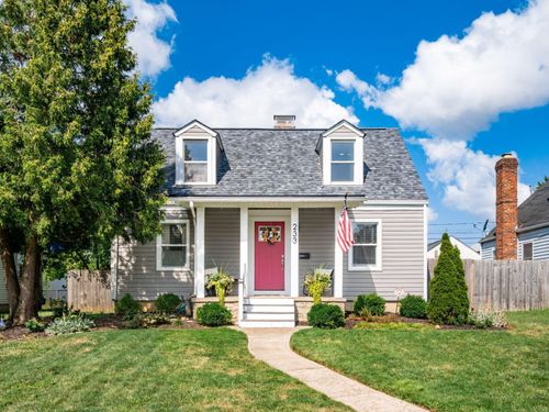 233 Demorest Rd, Columbus, OH, 43204-6223 | Card Image