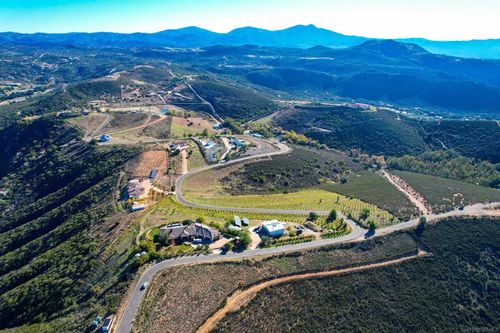 18408 Sweet Ln, Ramona, CA, 92065-6742 | Card Image