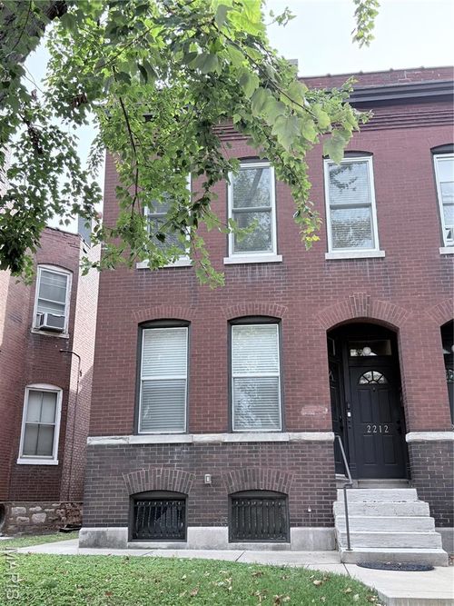 2212 Indiana Ave, Saint Louis, MO, 63104-2737 | Card Image