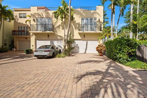 1127-1127 Ne 18th Ave, Fort Lauderdale, FL, 33304-2482 | Card Image