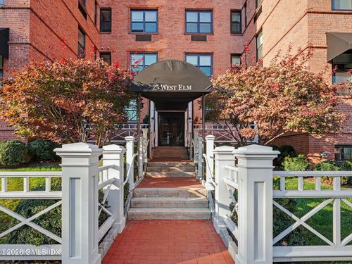 apt-21-25 W Elm St, Greenwich, CT, 06830-6447 | Card Image
