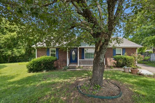 104 Maple Valley Ct, Nashville, TN, 37211-5540 | Card Image