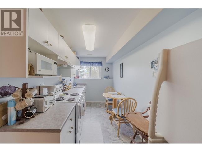 8562 Skyline Dr, House other with 5 bedrooms, 3 bathrooms and null parking in 70 Mile House BC | Image 30