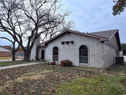 5101 Stanley Dr, The Colony, TX, 75056-2029 | Card Image