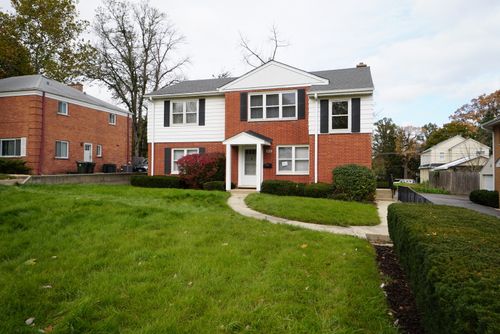 580 Ivy Ct, Lake Forest, IL, 60045-3232 | Card Image