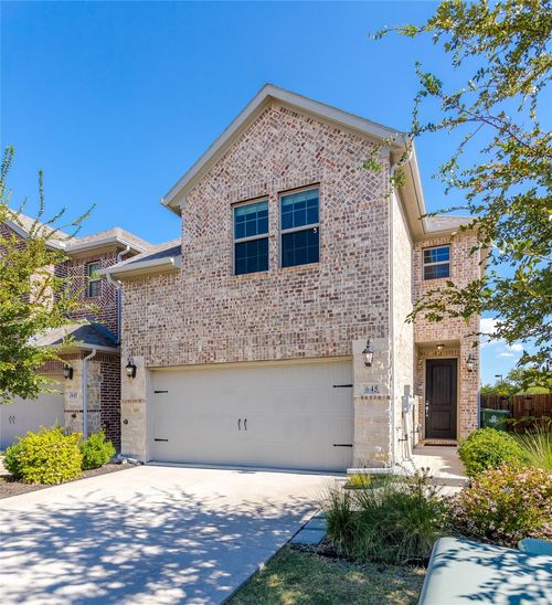 645 Hutchinson Ln, Lewisville, TX, 75077-3393 | Card Image
