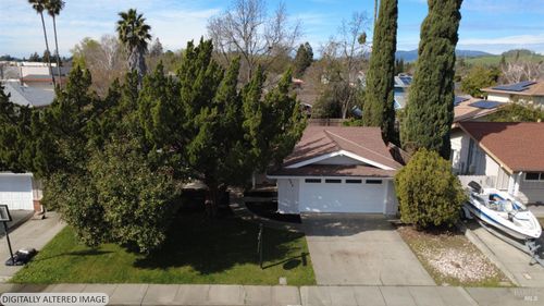 2045 Dorland Dr, Fairfield, CA, 94534-3011 | Card Image