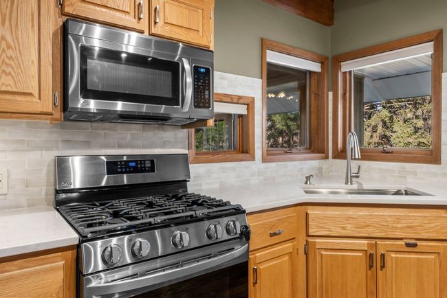 630 E Rum River Dr N, House other with 5 bedrooms, 4 bathrooms and null parking in Cambridge MN | Image 17