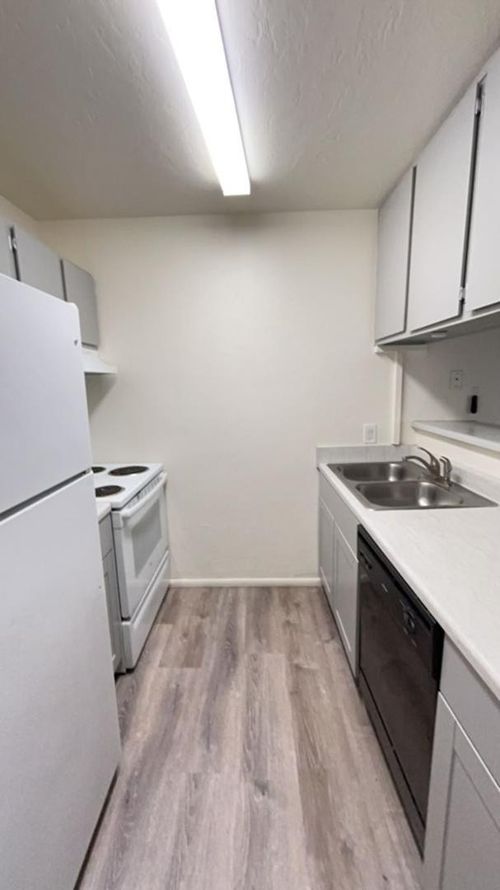 apt-12-610 S Granite Street, Prescott, AZ, 86303 | Card Image