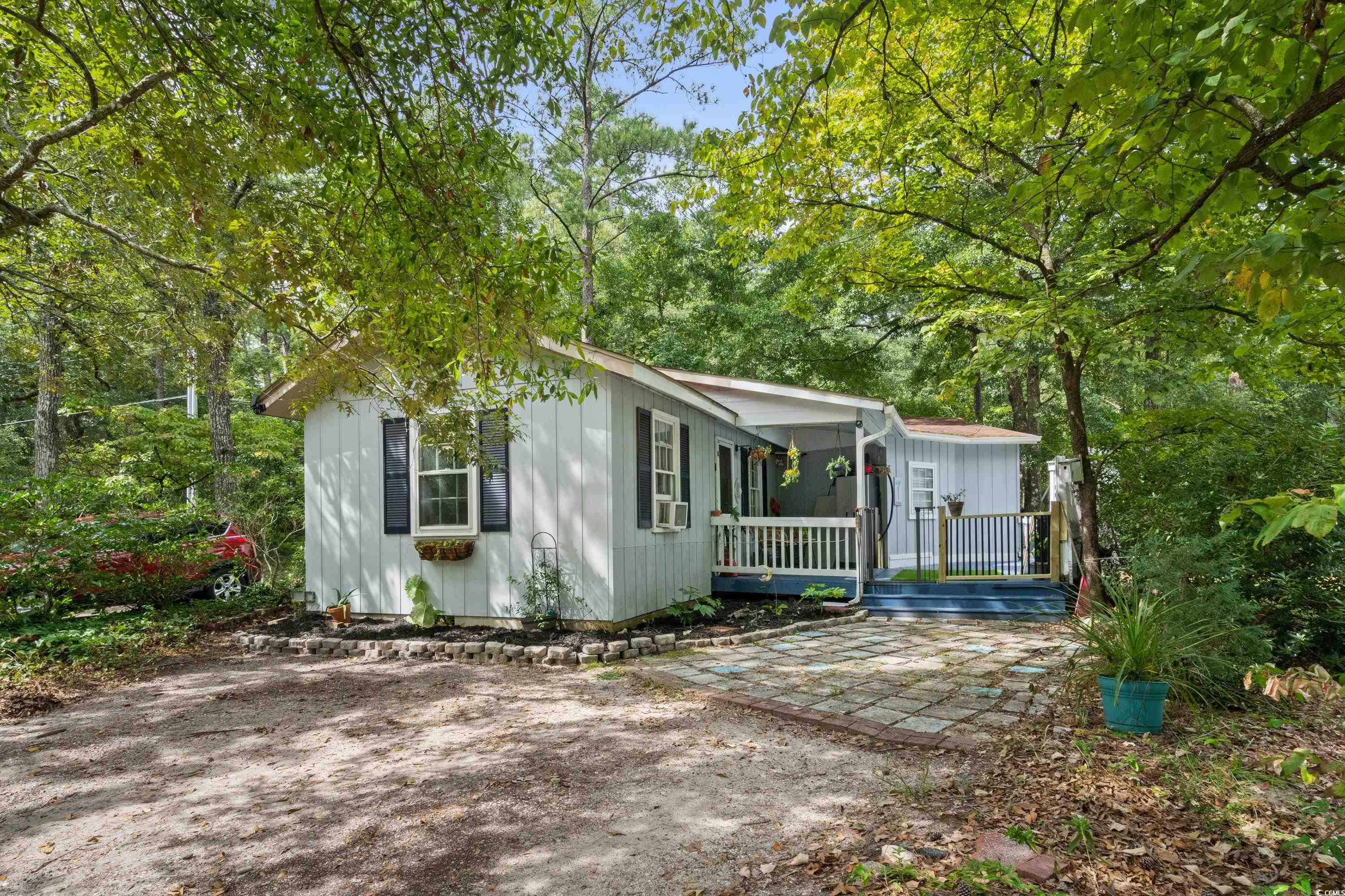 Adams Cir, Little River, SC 29566