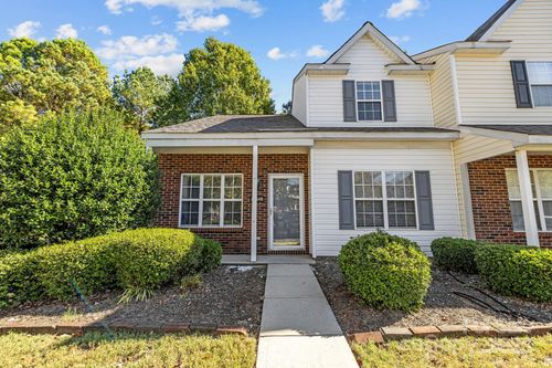13648 Meade Glen Ct, Charlotte, NC, 28273-4897 | Card Image