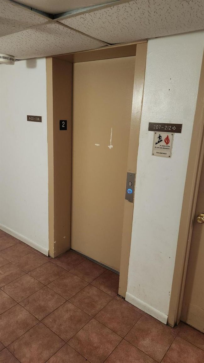 APT-203 - 4156 Inverrary Dr, Condo with 1 bedrooms, 1 bathrooms and null parking in Lauderhill FL | Image 15