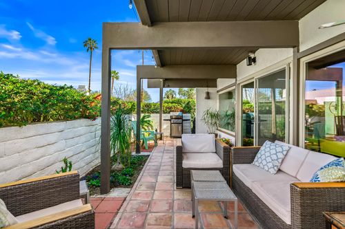 1728 Capri Cir, Palm Springs, CA, 92264-5003 | Card Image