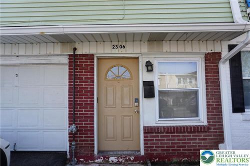 2306 3rd St, EASTON, PA, 18042-6064 | Card Image