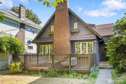 916 20th Ave E, Seattle, WA, 98112-3507 | Card Image