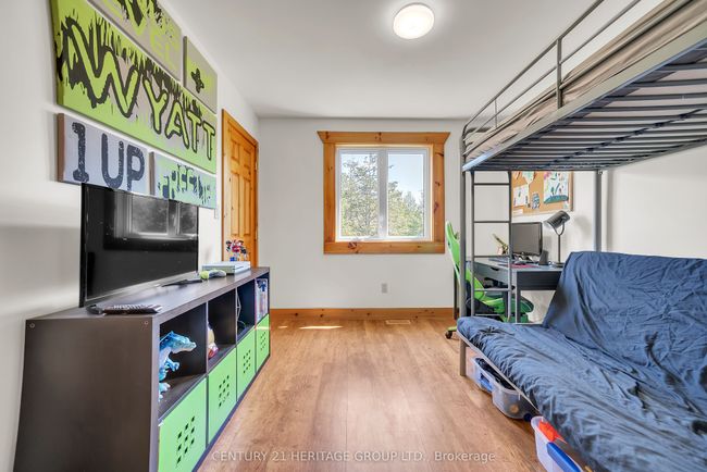 1258 Shannon Rd, House other with 4 bedrooms, 3 bathrooms and 25 parking in Plainfield ON | Image 11