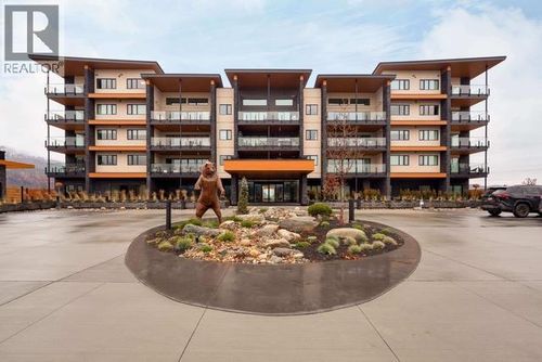 3306-3000 Ariva Dr, Kelowna, BC, V1Z0B3 | Card Image