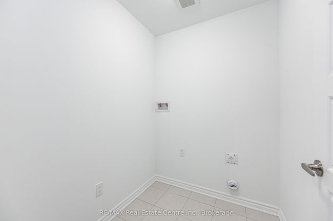 181 Rosenberg Way, House other with 4 bedrooms, 3 bathrooms and 2 parking in Kitchener ON | Image 8
