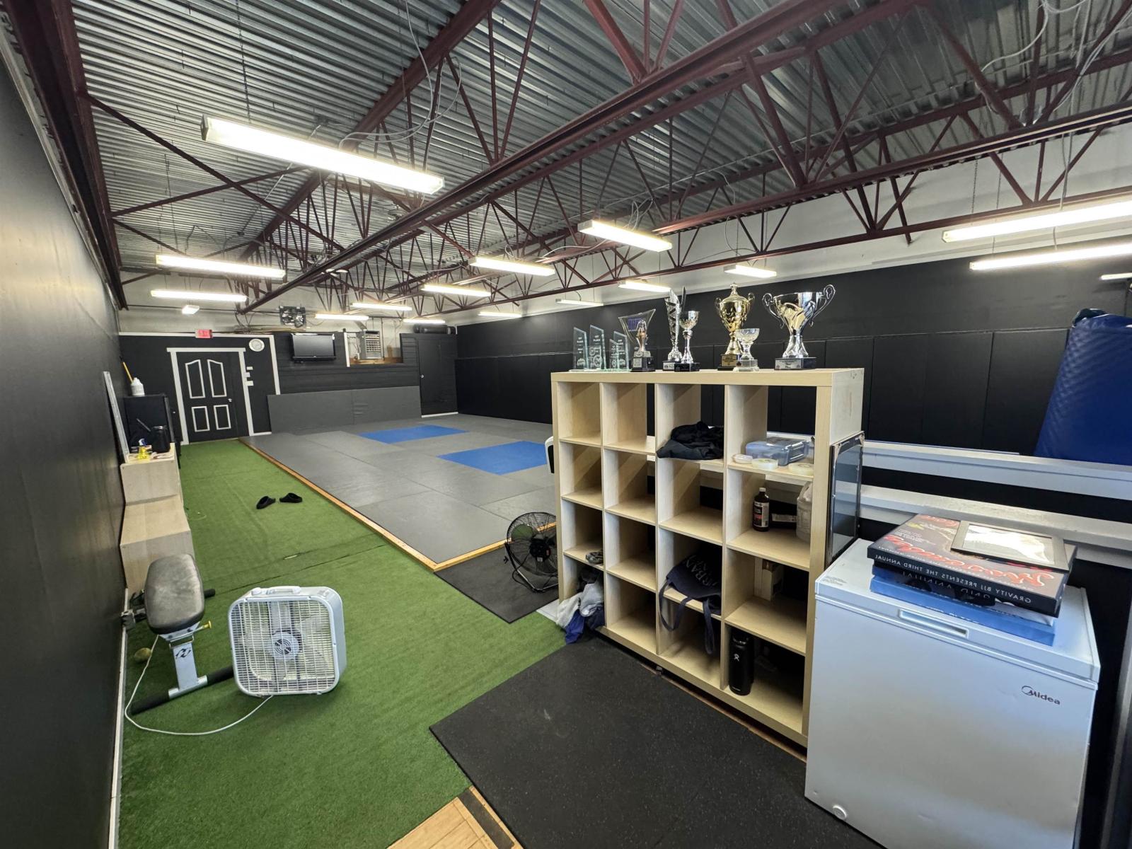 Commercial Lease in Surrey 4