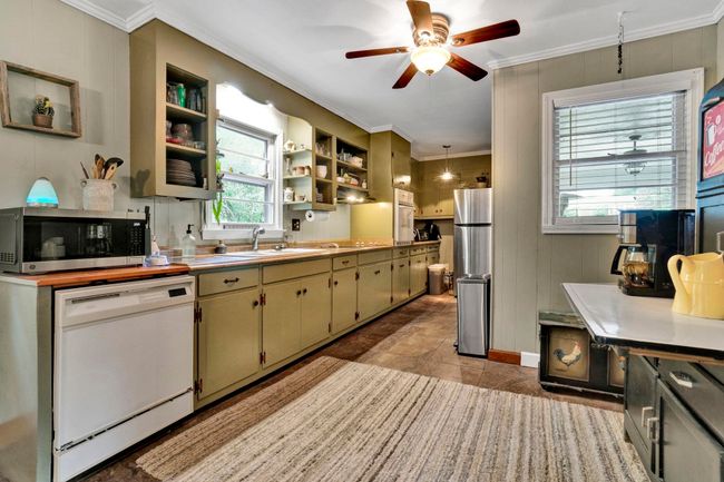 214 Lakeview Ter, House other with 3 bedrooms, 2 bathrooms and null parking in SIMPSONVILLE SC | Image 19