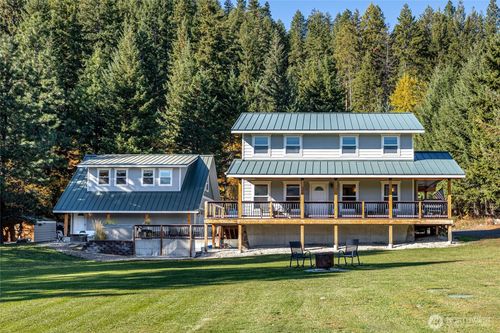 17558 River Rd, Leavenworth, WA, 98826-9259 | Card Image