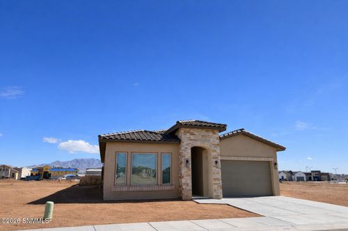 3966 Heartland Loop, Las Cruces, NM, 88012-8060 | Card Image