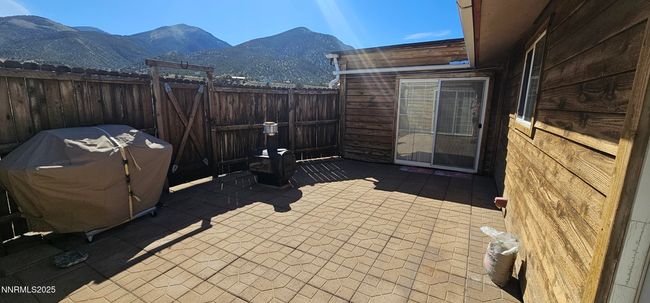 Enclosed breezeway for BBQs and evening stargazing | Image 26