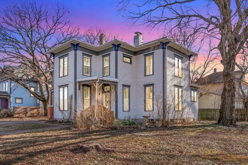 303 E 3rd St, Newton, KS, 67114-3413 | Card Image