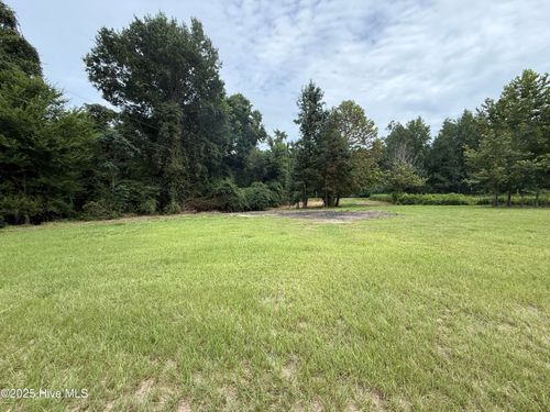 272 Charlie Teachey Rd, Rose Hill, NC, 28458-8349 | Card Image