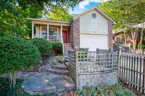 1814 Calgary Trl, Little Rock, AR, 72211-5406 | Card Image