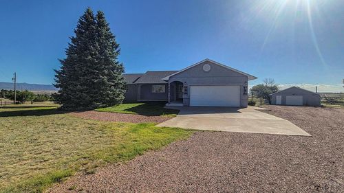 1230 Moore Dr, Florence, CO, 81226-9573 | Card Image