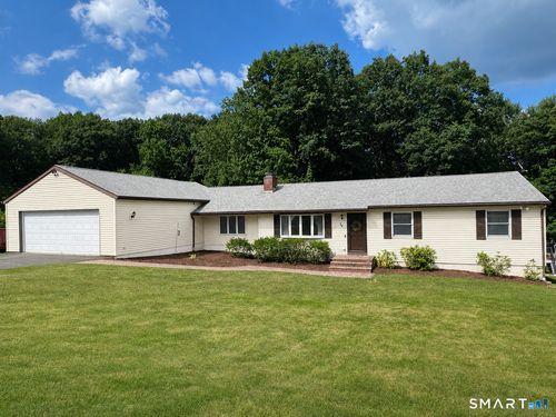12 Benson Dr, Danbury, CT, 06810-7231 | Card Image