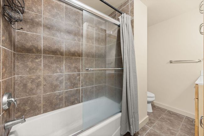 APT-303 - 711 W 26 Th St, Condo with 2 bedrooms, 2 bathrooms and 1 parking in Austin TX | Image 17