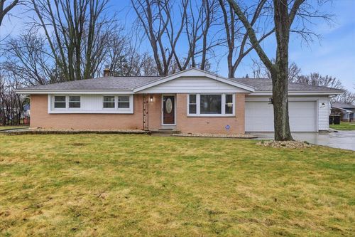 4979 W Dean Road, Brown Deer, WI, 53223 | Card Image