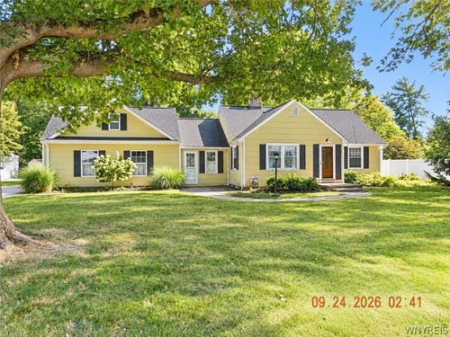 3643 Center Lane Dr, Hamburg, NY, 14075-6107 | Card Image