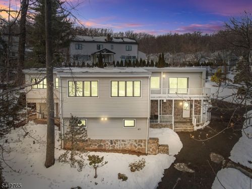 41 Curtis Ave, West Orange, NJ, 07052-2305 | Card Image