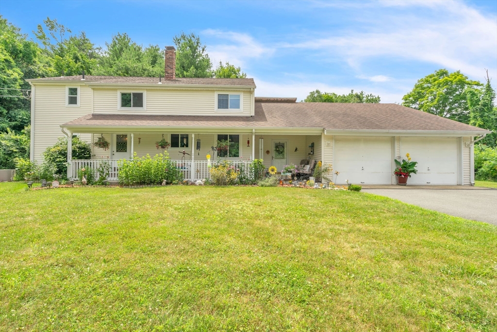Maxwell Rd, Monson, MA 01057