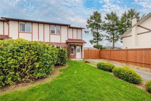 363 Pooley Pl, Esquimalt, BC, V9A6Y5 | Card Image